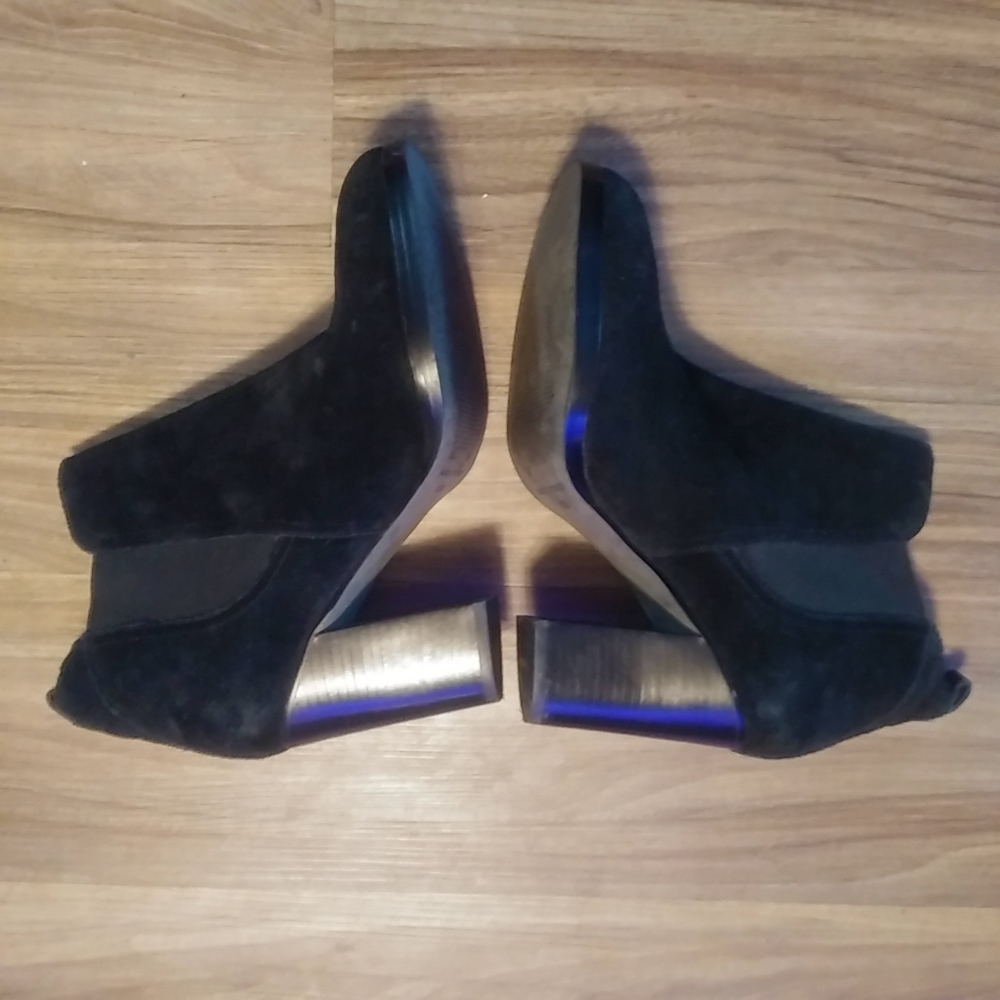 Marc Fisher suede booties